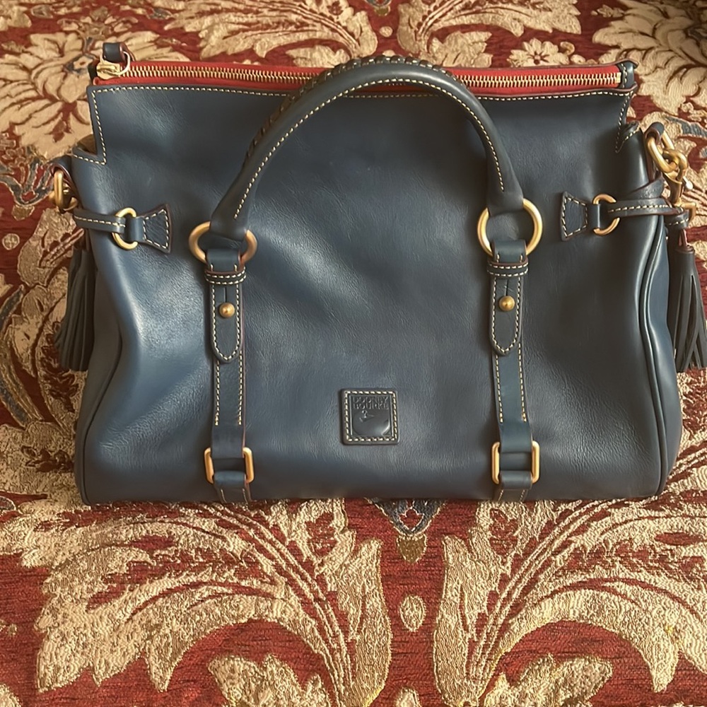 Like New!! Dooney and Bourke Florentine Satchel Large in Denim Blue